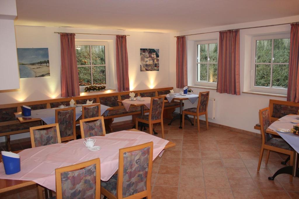 Pension Demmel, Bed & Breakfast Bruckmühl Exteriér fotografie