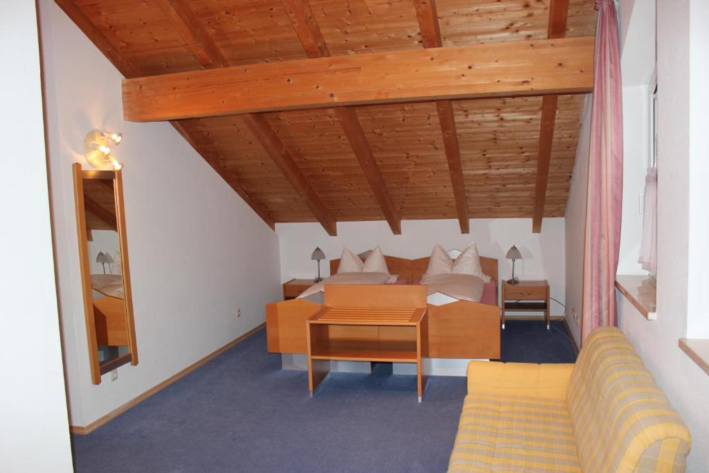 Pension Demmel, Bed & Breakfast Bruckmühl Pokoj fotografie